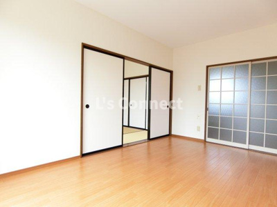 【居間・リビング】 | ひより台インプスＡ棟 | ７帖の洋室です。