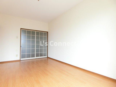 【内装】 | ひより台インプスＡ棟 | 居室と寝室を分けて生活できる間取。