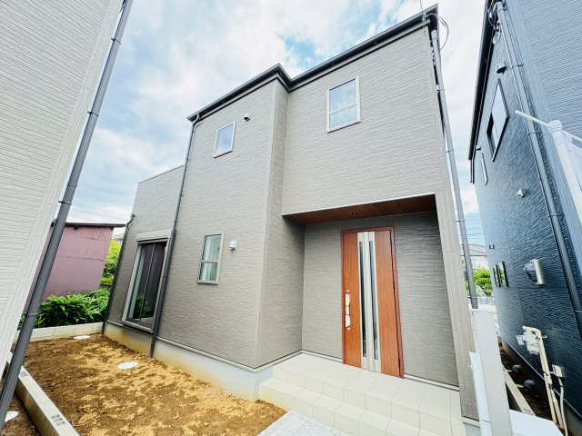 松戸市小山新築戸建【南部小学校：2分】の外観|3号棟外観・完成済み内覧可能です！