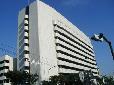 横須賀市役所まで700ｍ