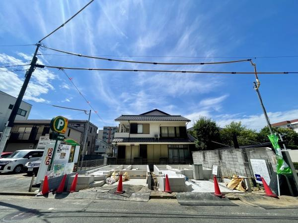 横浜市保土ケ谷区岩井町の新築一戸建の前面道路含む現地写真|同仕様物件のご案内をさせて頂きます。
お車でご自宅まで送迎承ります。