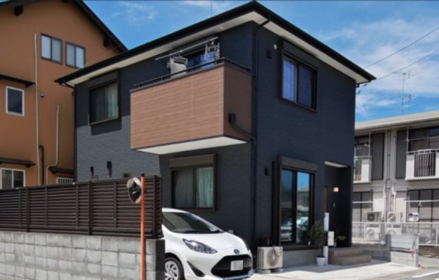 グランソフィア岩槻区仲町の外観|★ペット相談★追焚★浴室乾燥機★エアコン★駐車場２台分★