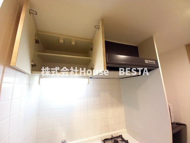 プレサンスみなと元町駅前のキッチン