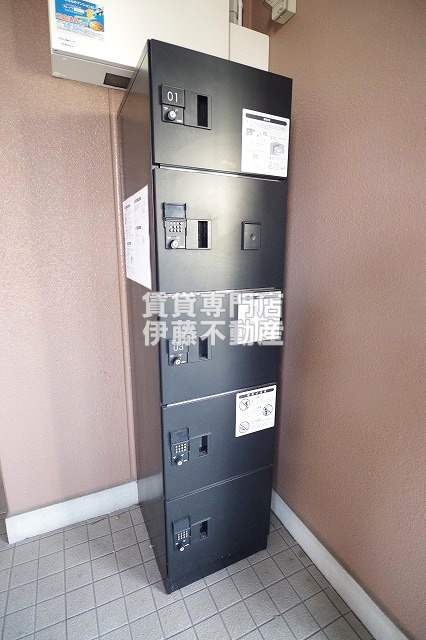 Villa上小田井壱番館のその他共用部分|宅配ボックス