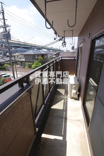 Villa上小田井壱番館のバルコニー|南向き陽当り良好