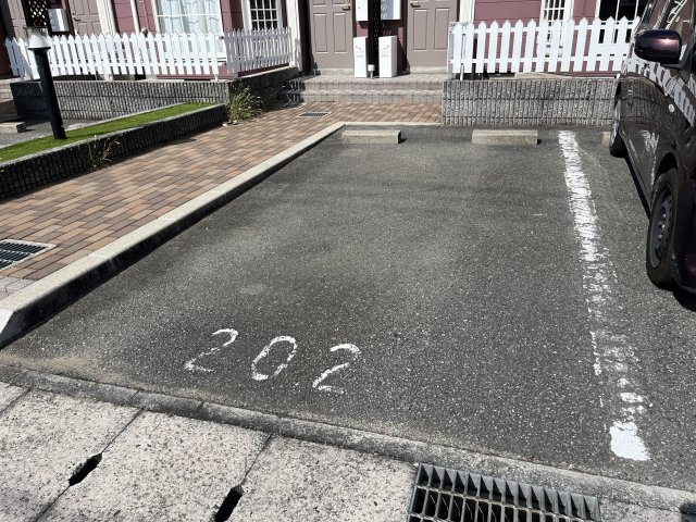 ソレアードの駐車場