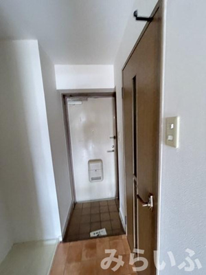 【玄関】 | メゾンドMOE