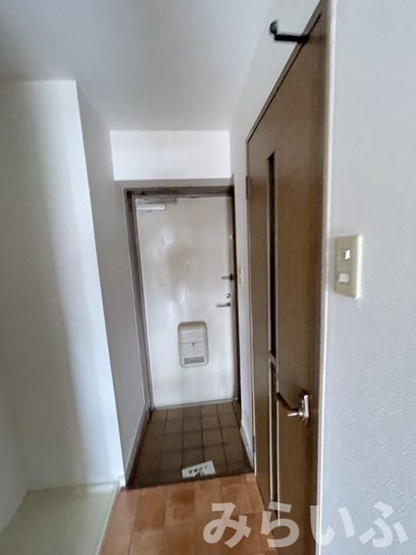 【玄関】 | メゾンドMOE