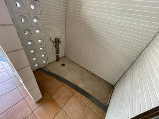 【その他共用部分】 | アロハマリーナ | ペットの足洗い場です。