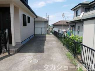 【駐車場】 | 駐車場があるので、車を買う予定の方も安心です