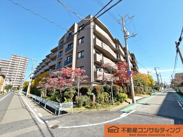 ステイツ上甲子園ゆりのき通りの外観