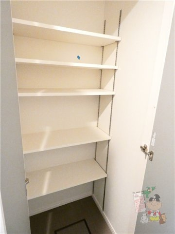 ウッドコート御南の収納