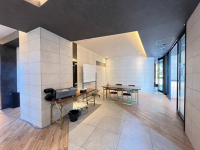 【ロビー】 | スワンズシティ大阪エスクレア