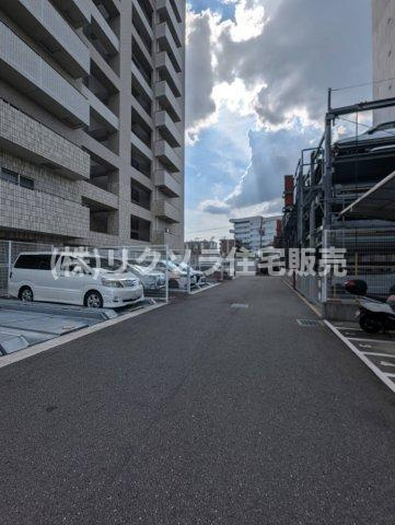 エスコートランズ門真元町の駐車場|■物件内覧・資金計画相談・住宅ローン相談、リフォーム相談、お問合せ受付中■
※当日・翌日のご内覧、ご相談はお電話でのお問合せがスムーズです！