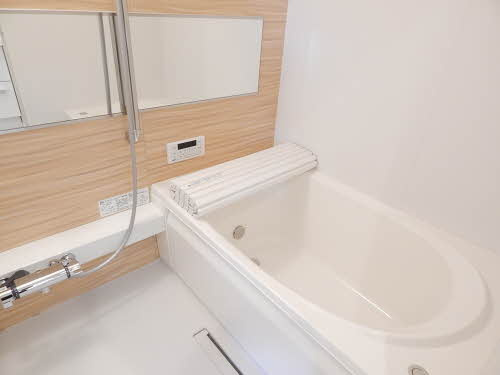 熊本市南区南高江１丁目のアパートの浴室