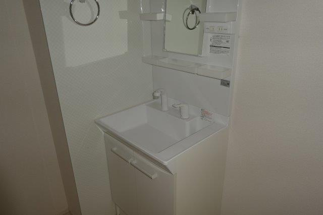 ルナⅣの独立洗面台|シャンプードレッサー