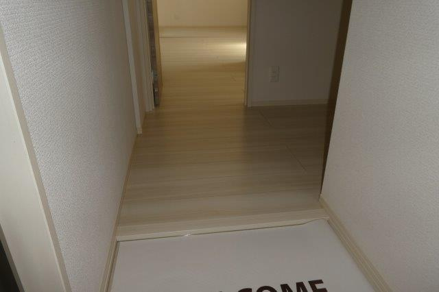 ルナⅣの玄関