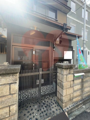 【エントランス】 | 八尾市宮町３丁目貸家