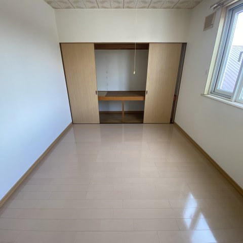 ハイツひとみの洋室|洋室です