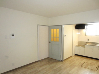 【居間・リビング】 | パレスさくらＢ