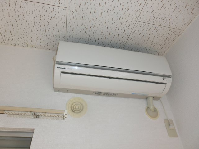 【設備】 | メゾン高部B | エアコン
