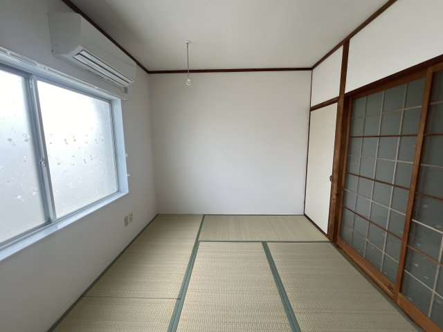 白楊荘の居間・リビング