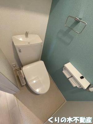 【トイレ】 | プレフェリート・Ⅲ | 同タイプのお部屋の写真です（現況を優先致します）