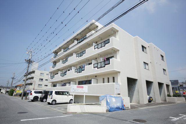 サンシャイン藤の駐車場