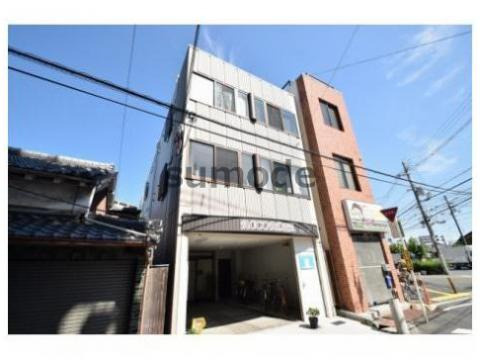 エヴォリュエ