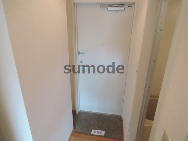 エヴォリュエの玄関
