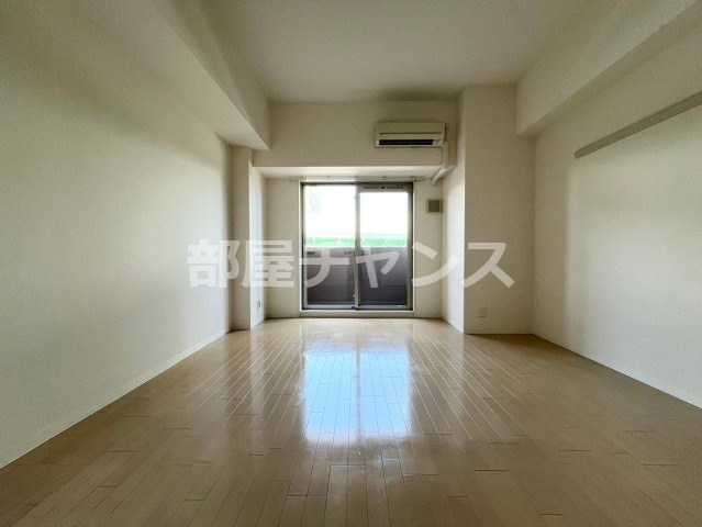 プレサンス東別院駅前コネクションの居間・リビング