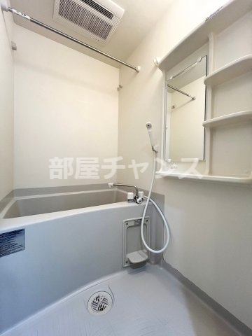 プレサンス東別院駅前コネクションの浴室