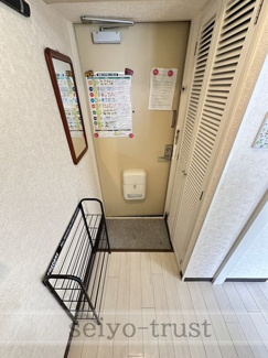 【玄関】