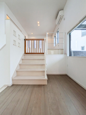 【居間・リビング】 | 住吉5丁目戸建