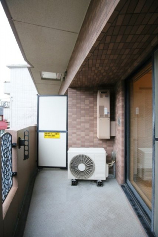 ロイヤルパレス四ツ谷のバルコニー|ロイヤルパレス四ツ谷