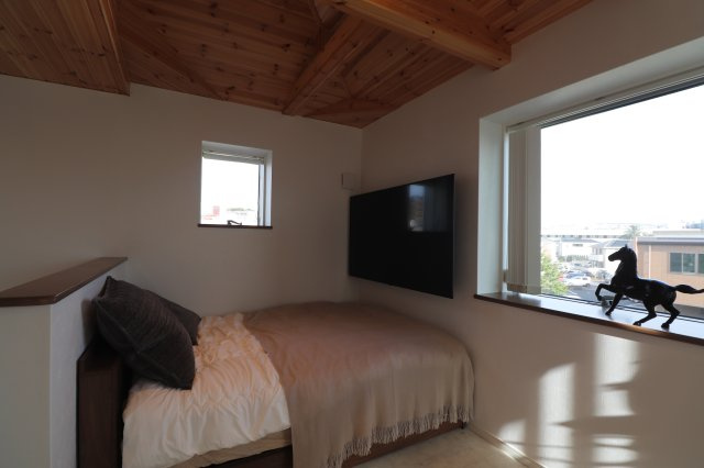 花畑戸建の寝室