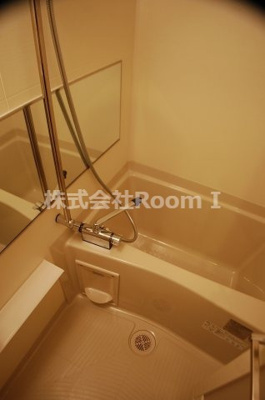 【浴室】 | クレビオス天満橋 | コンパクトで使いやすいお風呂です