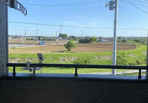 【中古】坂戸市にっさい花みず木築浅中古住宅のバルコニー|外からの目が気にならないバルコニーで洗濯物が干せます