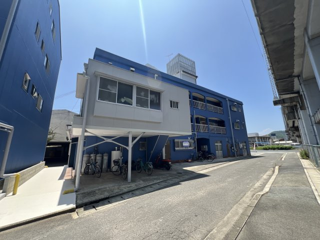 MISTRAL手柄山平和公園前IIの外観