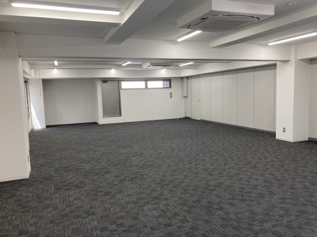 フクダ不動産NAMBAビルの内装