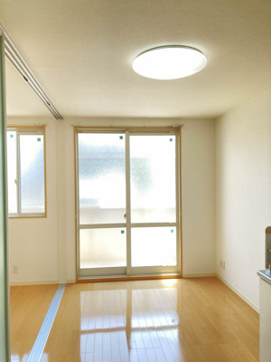 【洋室】 | シャーメゾンMAEDA