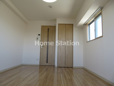 【居間・リビング】 | ユニバーサルグランドサム | ※小窓はありません