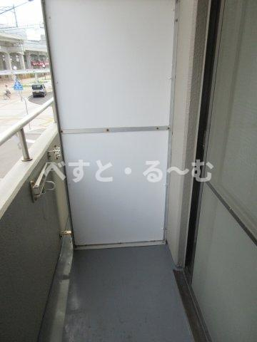 サングレイス西新町のバルコニー