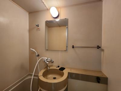 ウエストヴィラージュⅡの洗面所|浴室洗面