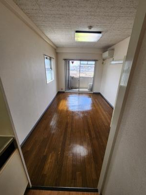 ウエストヴィラージュⅡの洋室