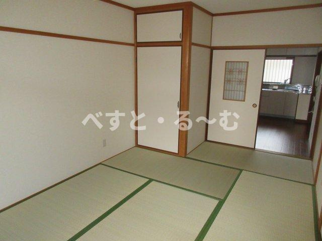 マンションサエイの和室