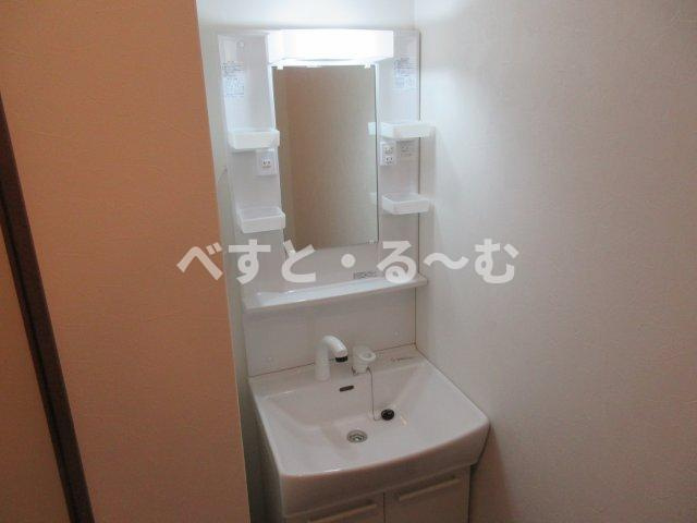 マンションサエイの独立洗面台