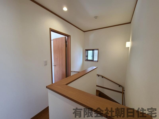 【その他】 | 東出雲町揖屋築浅戸建 | 階段上