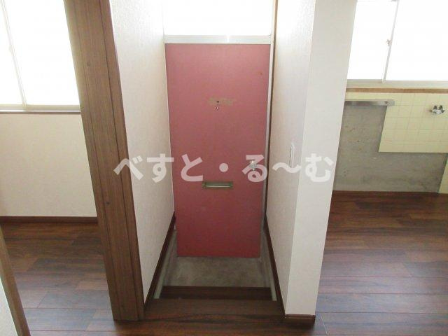白水平屋の玄関