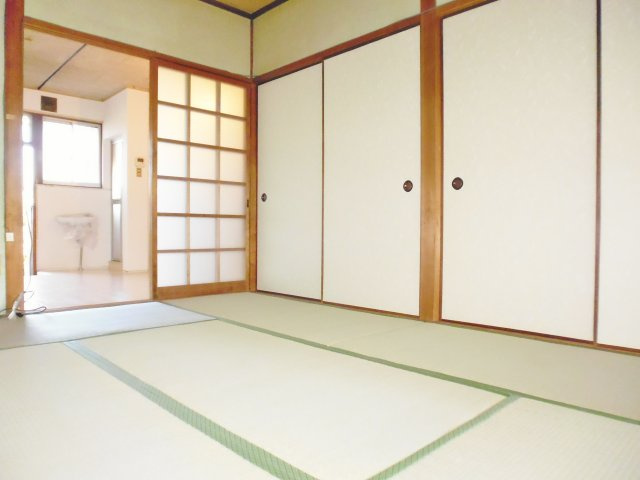 塩屋グリーンハイツ1の和室